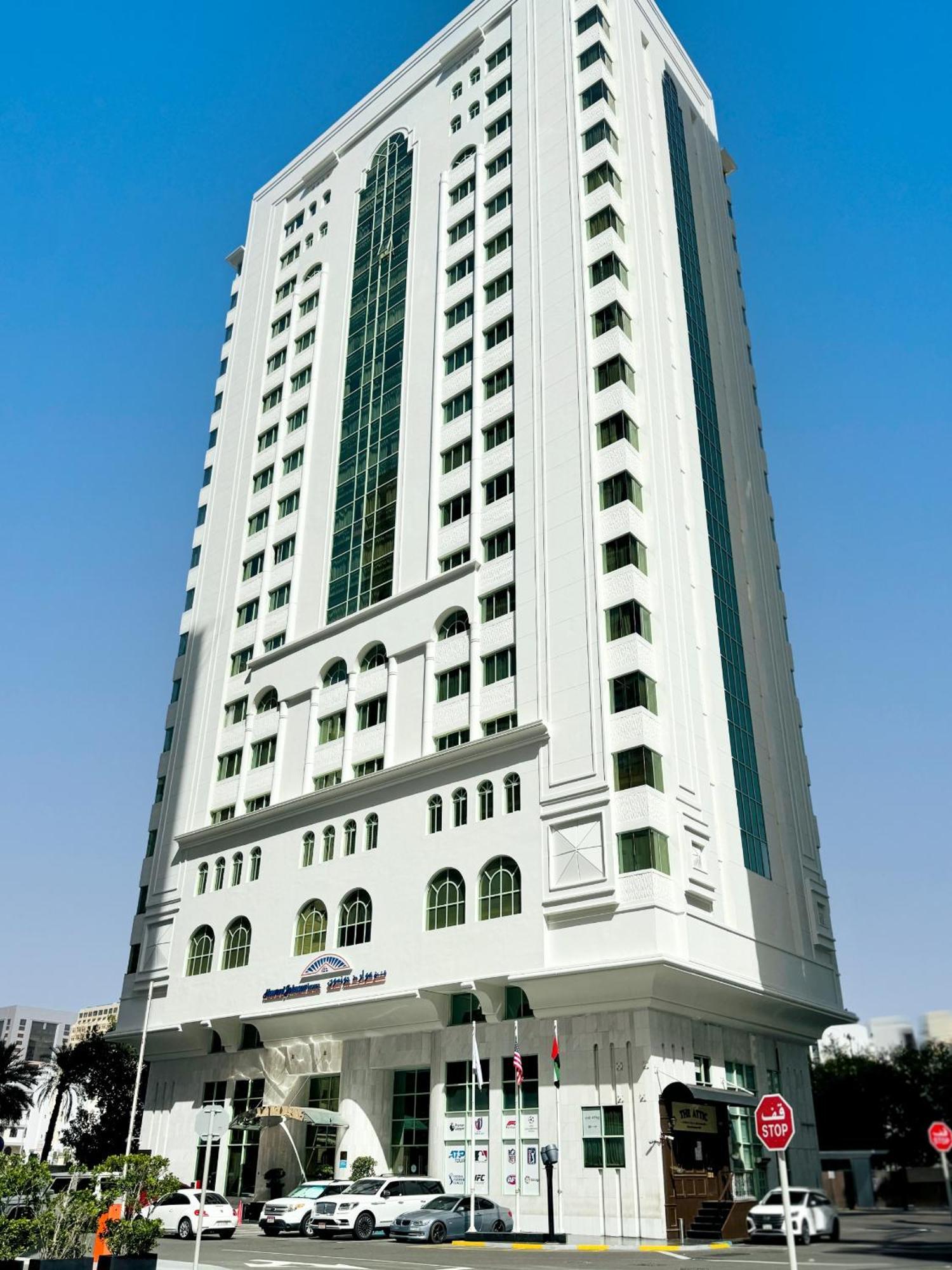 Howard Johnson By Wyndham Abu Dhabi Downtown Dış mekan fotoğraf